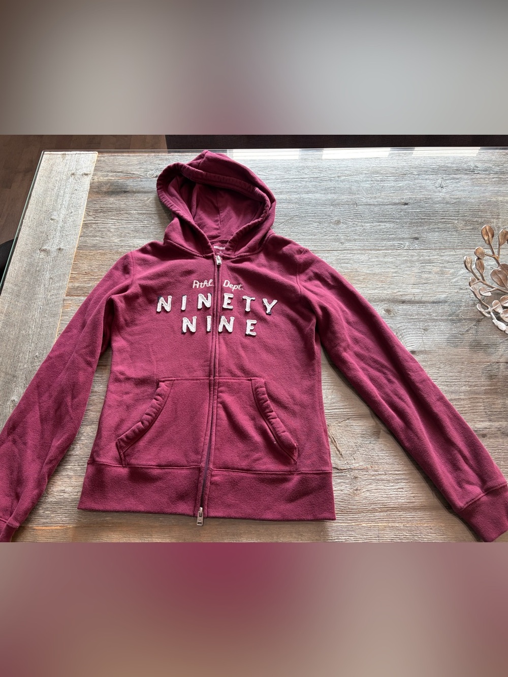 Hollister Women's Maroon Hooded Sweatshirt